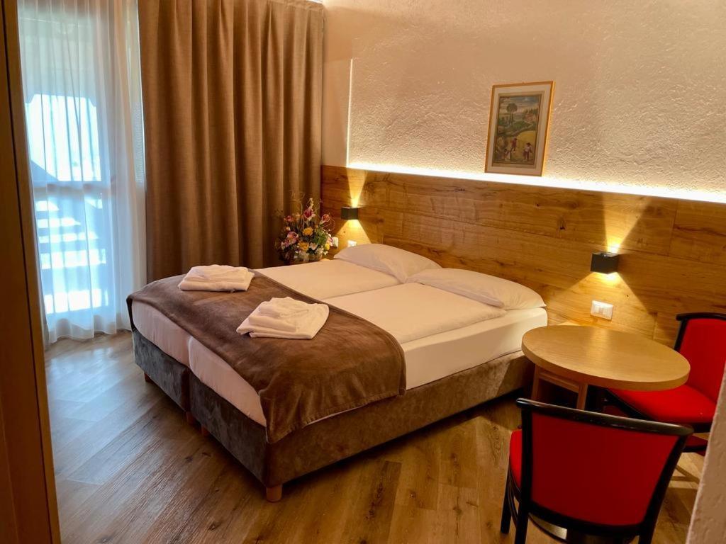 Dependance Soran-h. San Lorenzo Bed & Breakfast San Lorenzo Dorsino