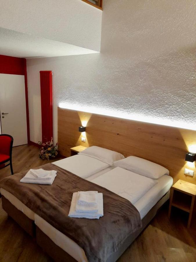Dependance Soran-h. San Lorenzo Bed & Breakfast San Lorenzo Dorsino
